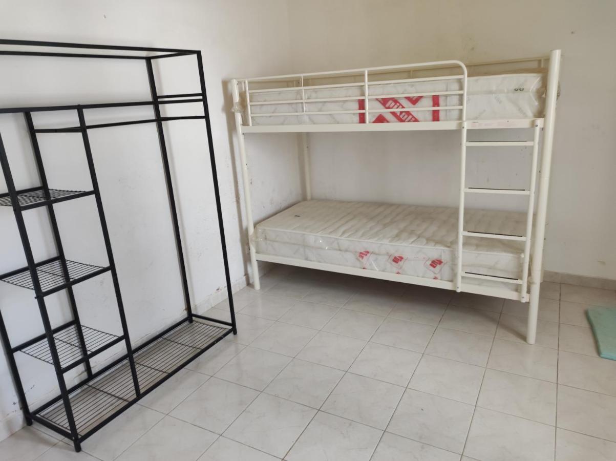 Pedro Samora Hostel